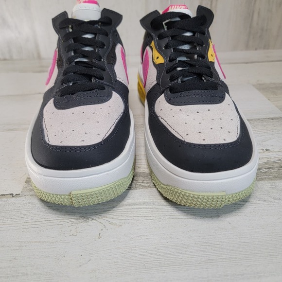 NIKE AIR FORCE 1 FONTANKA PINK, SIZE 5.5 - Picture 5 of 9
